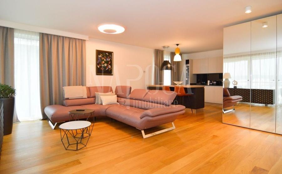 Apartament cu 2 camere semidecomandat, mobilat în Gruia