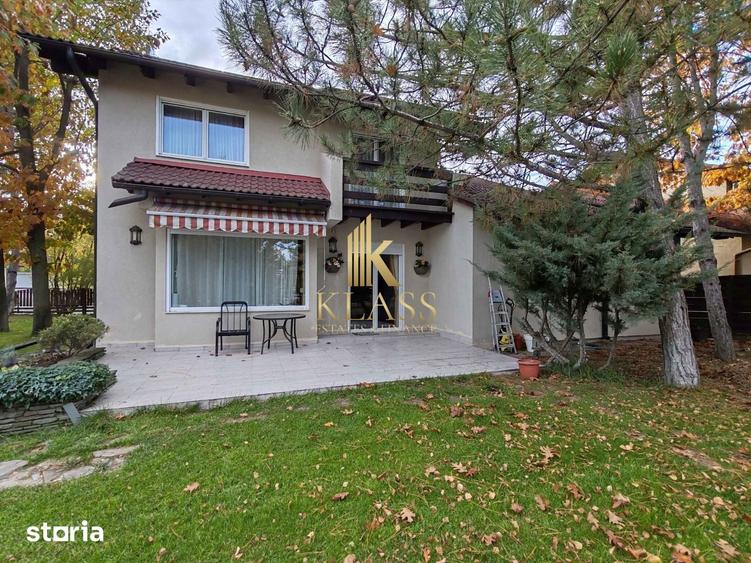 Casă cu 5 camere cu Teren 300 Mp în Corbeanca
