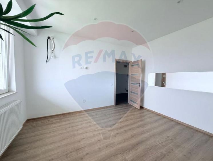 Apartament la cheie-Parcare inclusa - 2