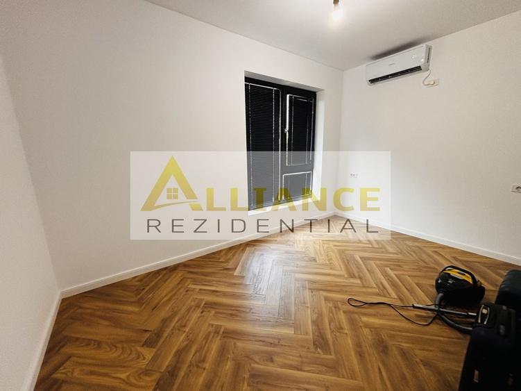Casă individuală cu 5 camere cu Canalizare în Berceni