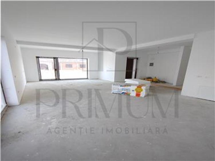 Casă individuală cu 4 camere cu Teren 320 Mp în Moșnița Nouă