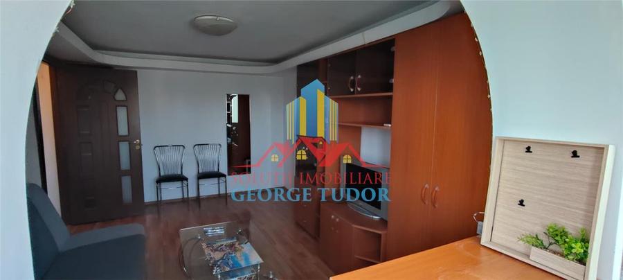 Apartament cu 2 camere decomandat, mobilat în Periferie