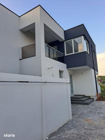 Casă cu 4 camere cu Teren 224 Mp în Oncea