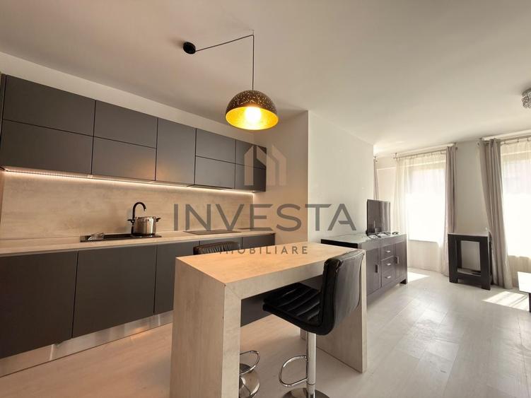 Apartament cu 2 camere semidecomandat, mobilat în Plopilor
