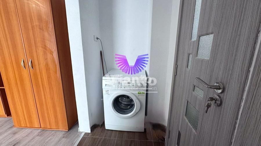 Apartament cu 3 camere, mobilat în Hipodrom 1