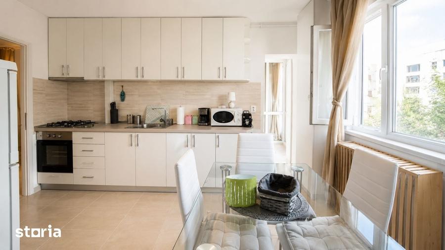 Apartament cu 3 camere decomandat în Plopilor