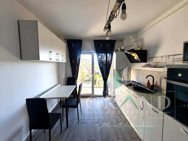 Apartament cu 2 camere semidecomandat, mobilat în Mărăști