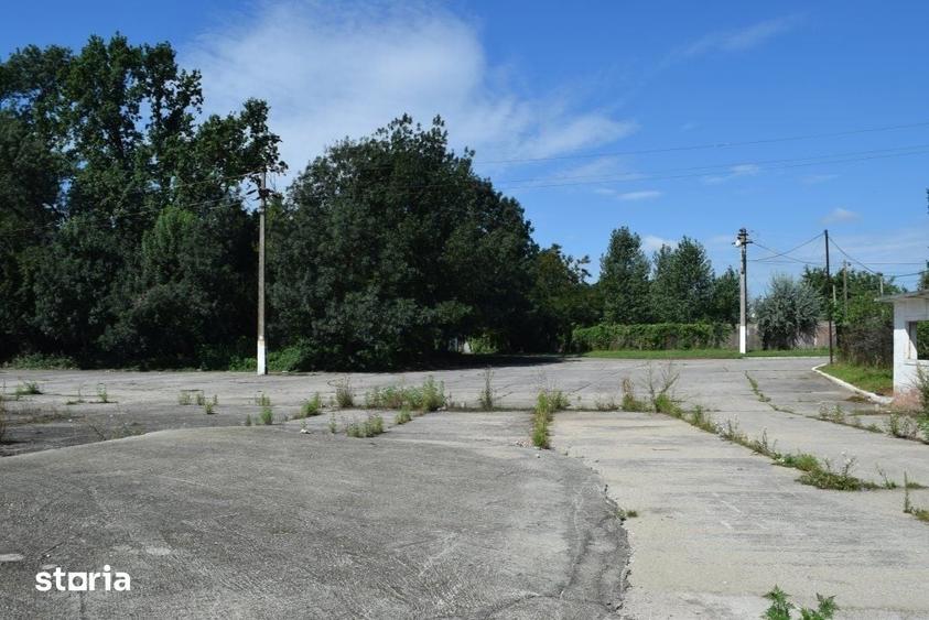 Spațiu comercial, de 50,500 mp, în Central