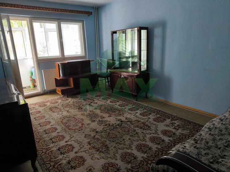 Apartament cu 2 camere decomandat în Vest