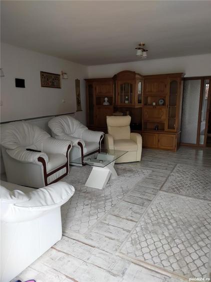 Casă cu 4 camere cu Teren 119 Mp în Hunedoara