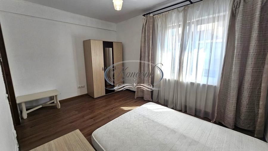 Apartament cu 3 camere semidecomandat, mobilat în Europa