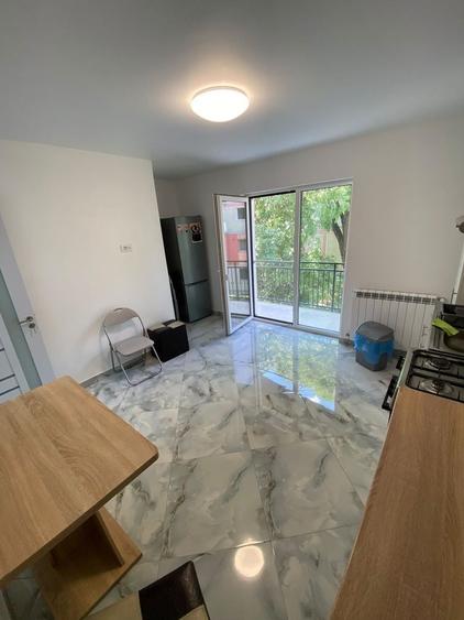 Apartament cu 2 camere decomandat în Exterior Vest