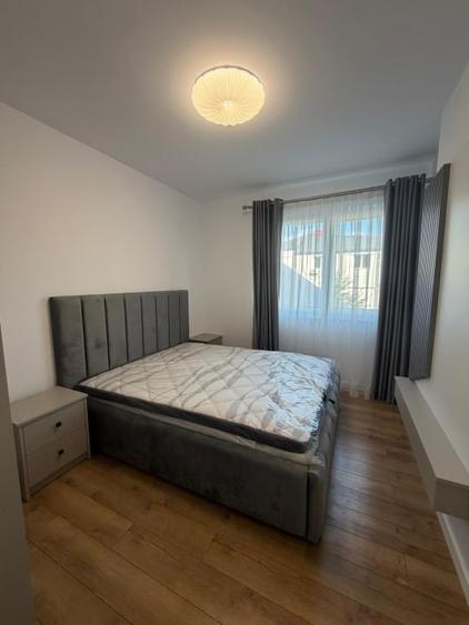 Apartament 3 camere , 70 mp, zona Radauti - 9