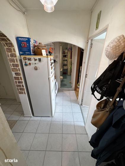 Apartament cu 3 camere decomandat în Nerva Traian