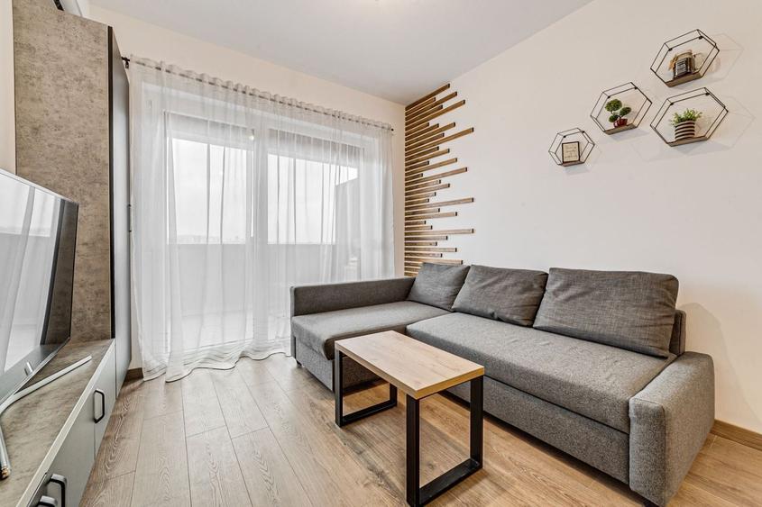 Apartament cu 2 camere decomandat în Exterior Vest