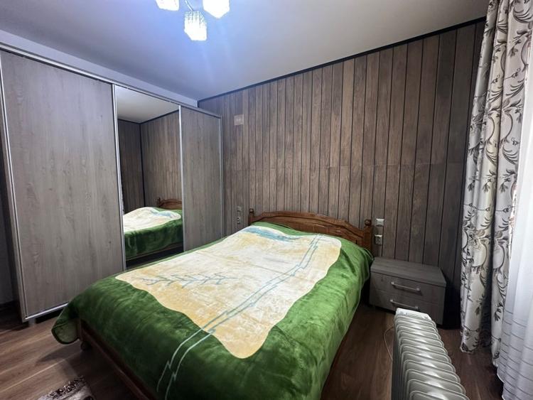 Casă individuală cu 3 camere cu Canalizare în Micești
