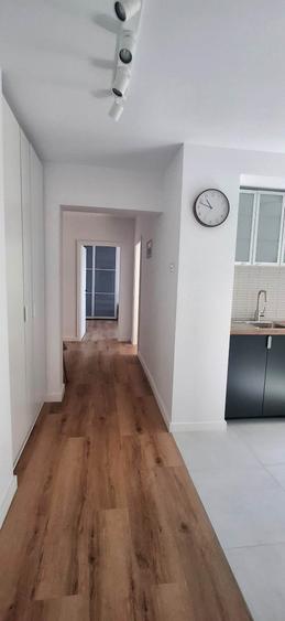 Apartament cu 3 camere decomandat în Titulescu