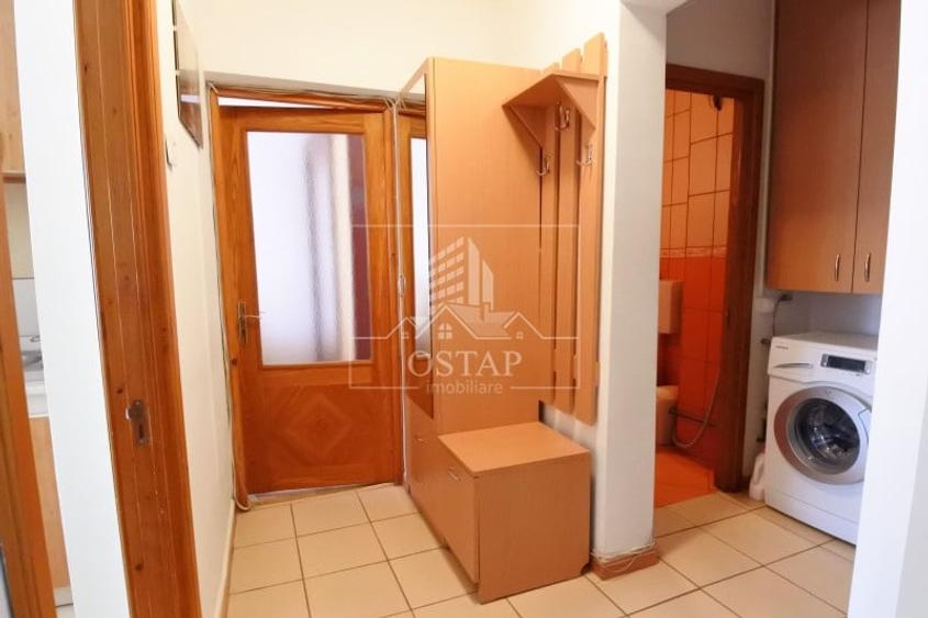 Apartament cu 2 camere decomandat, mobilat în Bistrița Lac