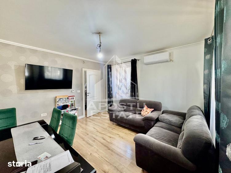 Casă cu 5 camere cu Teren 489 Mp în Central