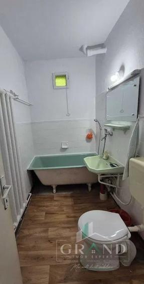 Apartament cu 2 camere semidecomandat în Semicentral