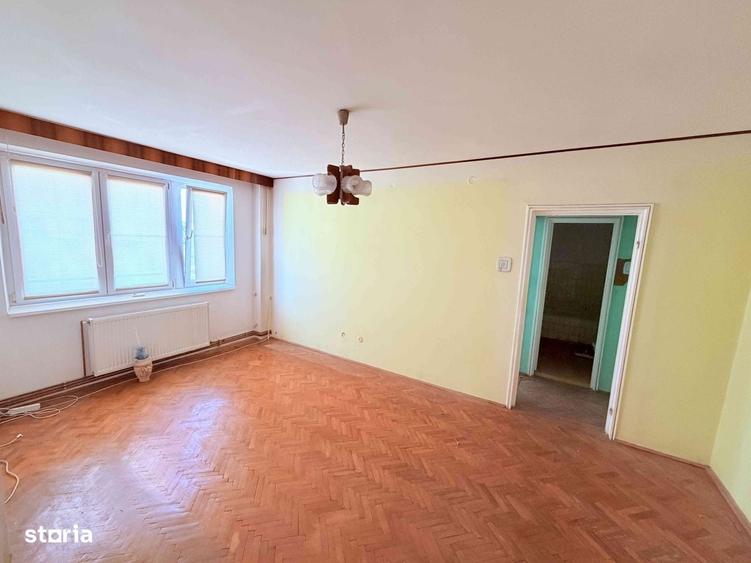Apartament cu 2 camere în Piața Unirii