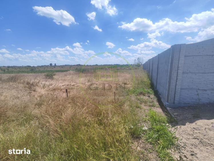 Spațiu comercial, de 500 mp, în Ghercești