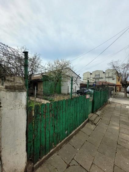 Teren Construcții intravilan de 501 mp, în Trocadero