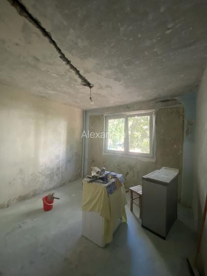 Apartament 2 camere, etaj 1, langa metrou Raul Doamnei Aleea Arutela