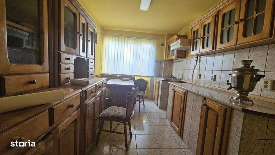 Apartament cu 4 camere în Central
