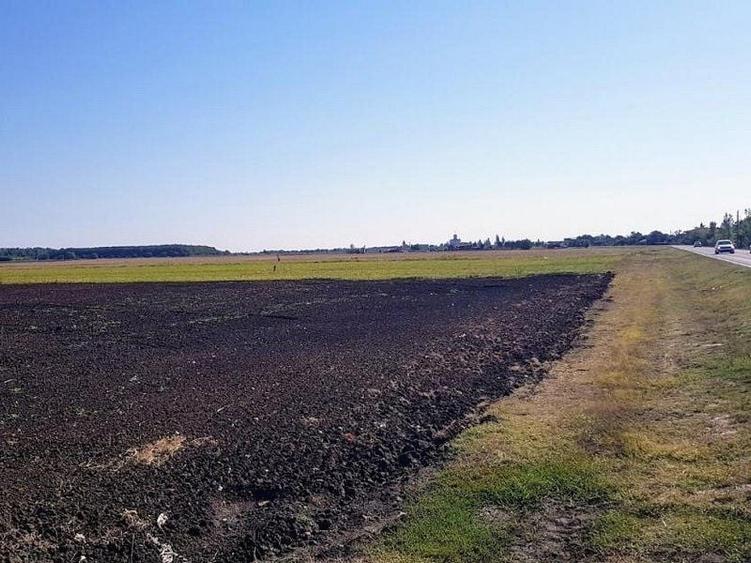 Teren Construcții intravilan de 30700 mp, în Brănești