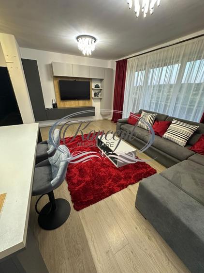 Apartament cu 3 camere semidecomandat, mobilat în Gheorgheni