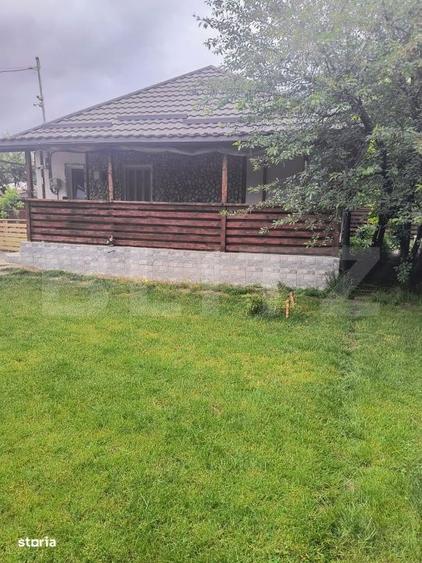Casă cu 3 camere decomandat cu Teren 377 Mp în Central