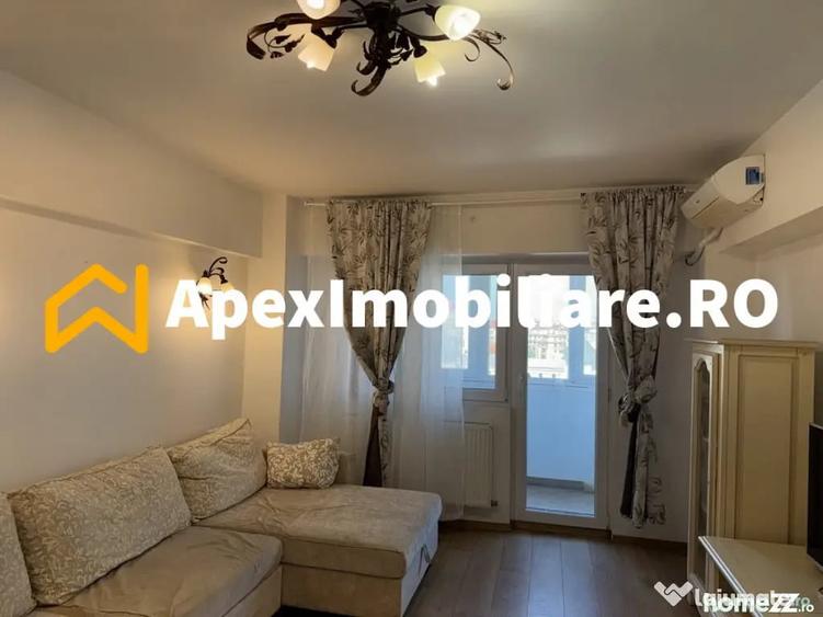 Apartament cu 2 camere decomandat în Universitate