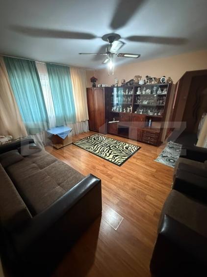 Apartament cu 2 camere semidecomandat, mobilat în Nord