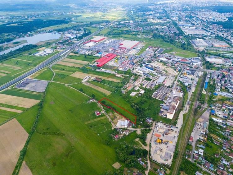 Teren Construcții intravilan de 9810 mp, în Bascov