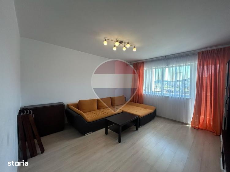 Apartament cu 3 camere în Sânpetru