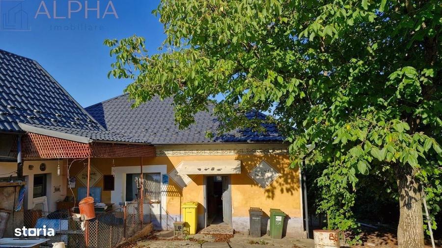 Casă cu 3 camere cu Teren 2400 Mp în Blăjenii de Jos