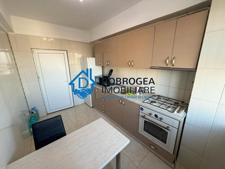 Apartament cu 2 camere decomandat, mobilat în Babadag