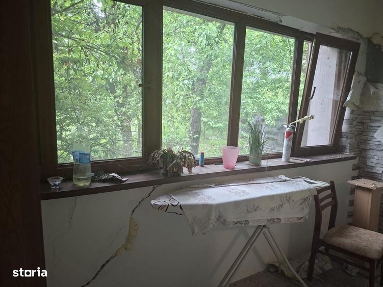 Casă cu 4 camere în Bucov