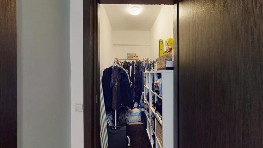 Apartament cu 2 camere decomandat, mobilat în Berceni