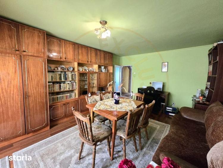 Apartament cu 2 camere decomandat în Micro 17