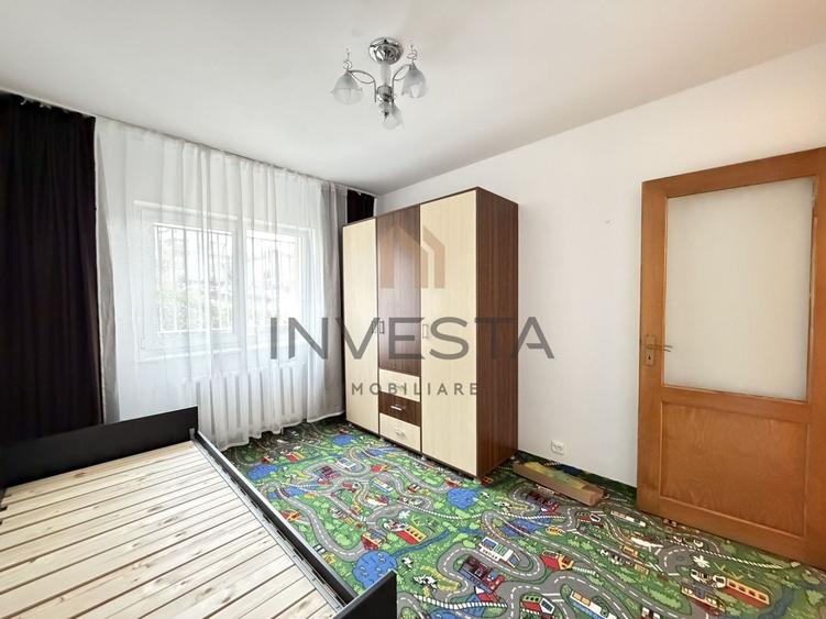 Apartament cu 3 camere decomandat, mobilat în Zorilor
