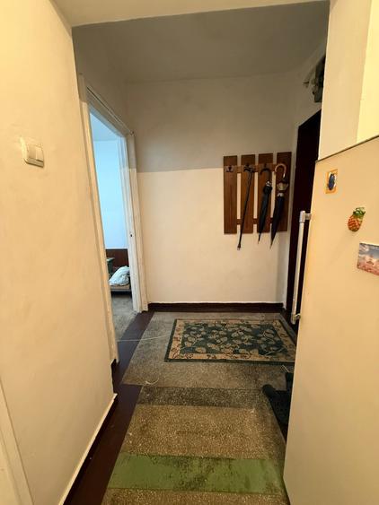 Apartament cu 3 camere decomandat în Gară
