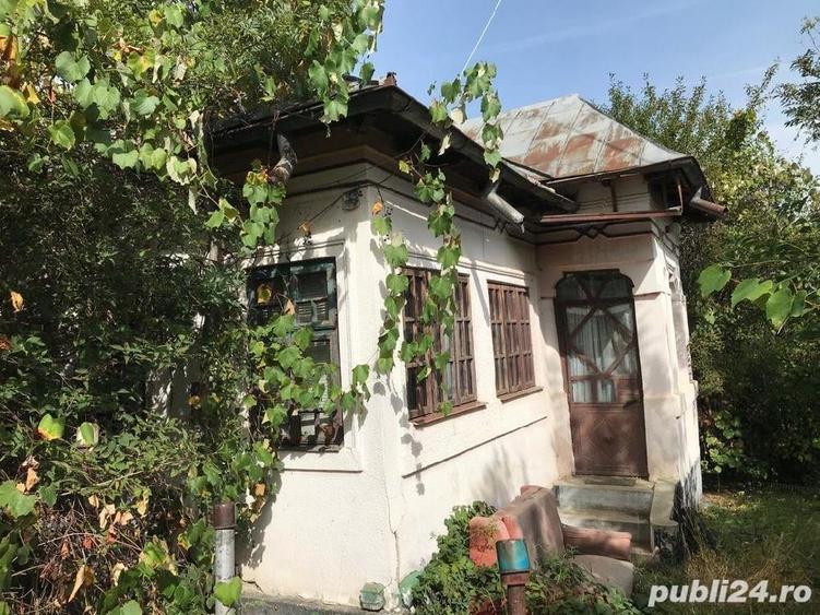 Casă cu 3 camere cu Teren 2600 Mp în Bradu
