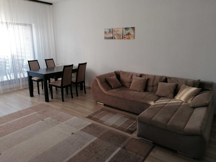 Casă cu 3 camere în Berceni
