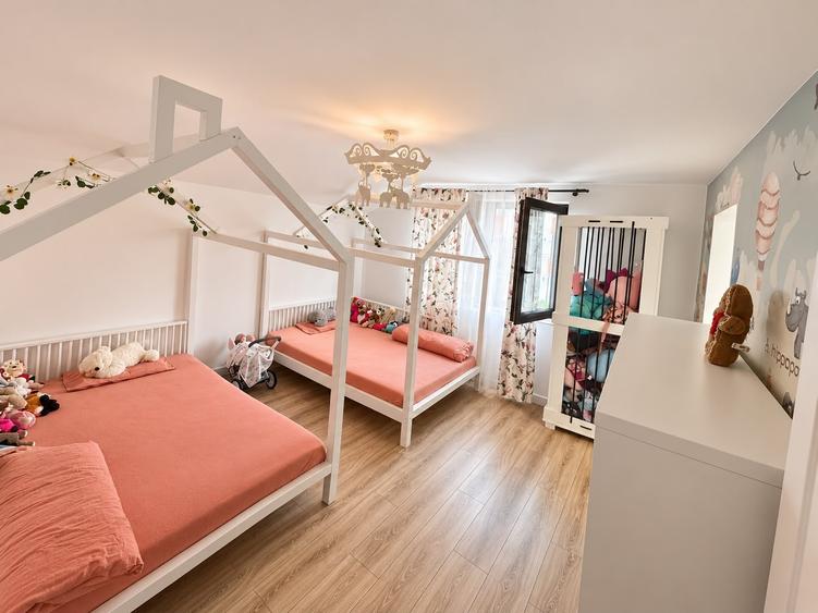 Casă individuală cu 5 camere cu Teren 490 Mp în Ampoi 2