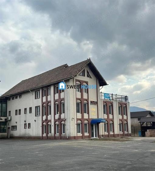 Spațiu comercial, de 850 mp, în Bran