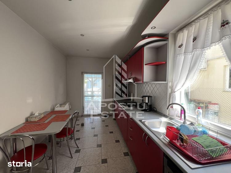 Casă cu 4 camere cu Teren 650 Mp în Steaua