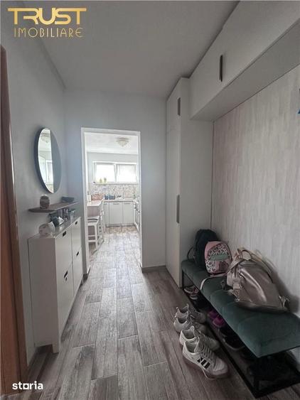 Apartament cu 2 camere decomandat în Grigorescu