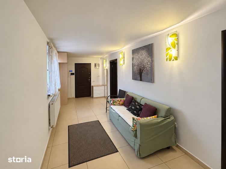 Casă cu 6 camere cu Teren 1538 Mp în Dănești